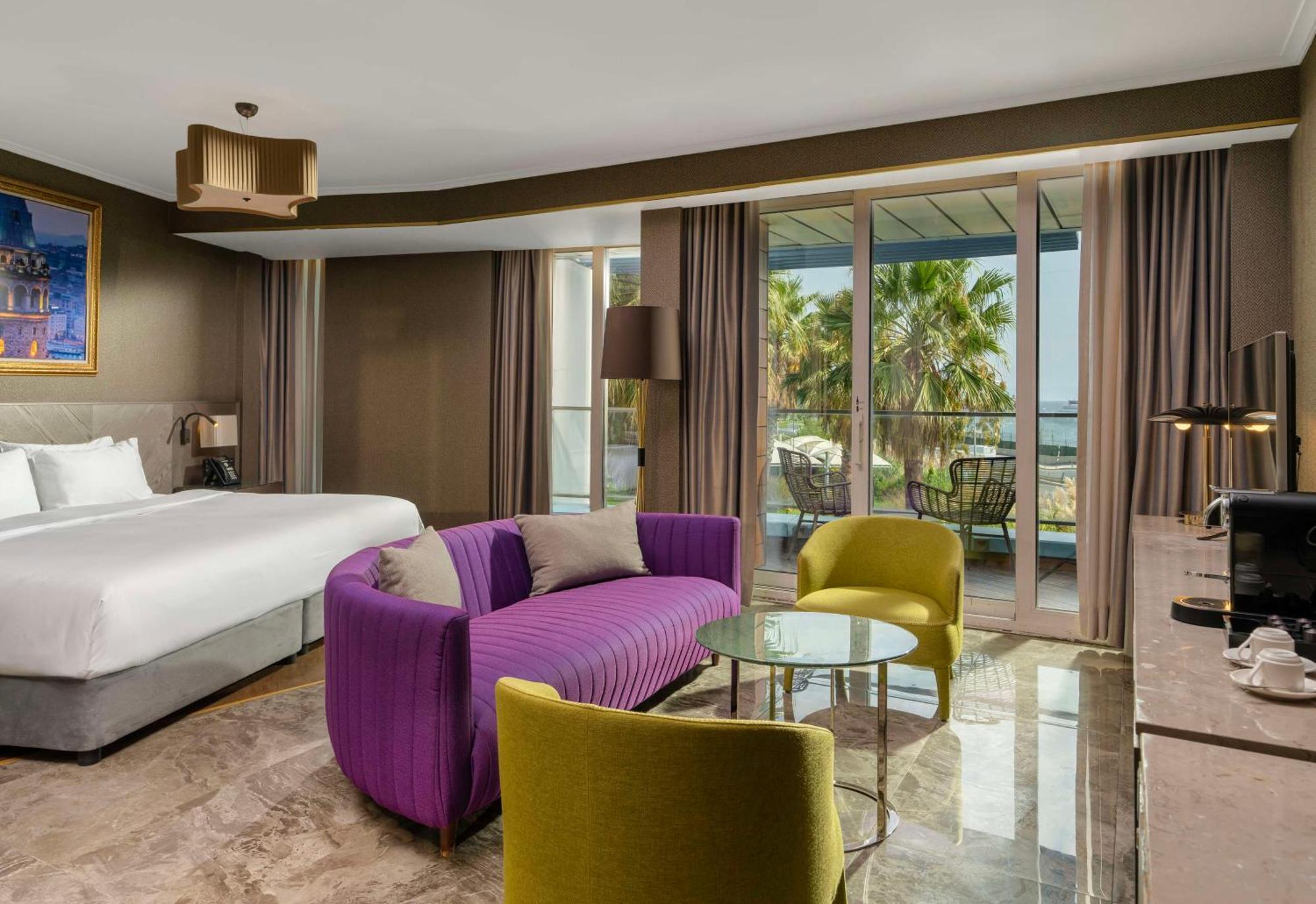 Radisson Blu Hotel Istanbul Ottomare Bagian luar foto Deluxe Room